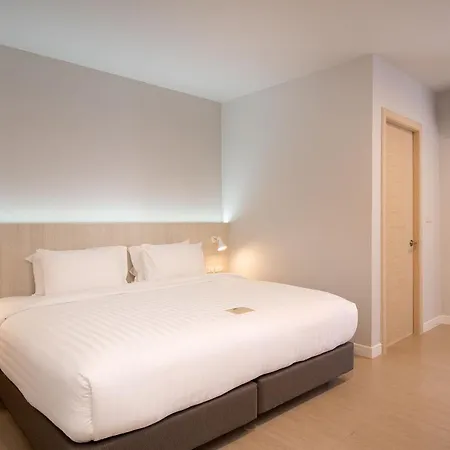 The Pride Hotel Phitsanulok Bagian luar foto